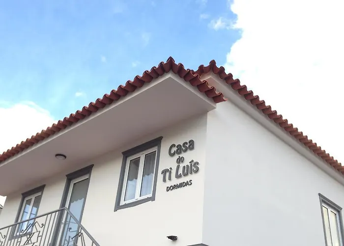 Casa Do Ti Luis Гостевой дом Лейрия