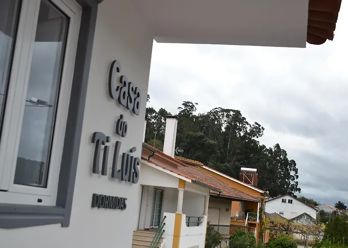 Casa Do Ti Luis Лейрия